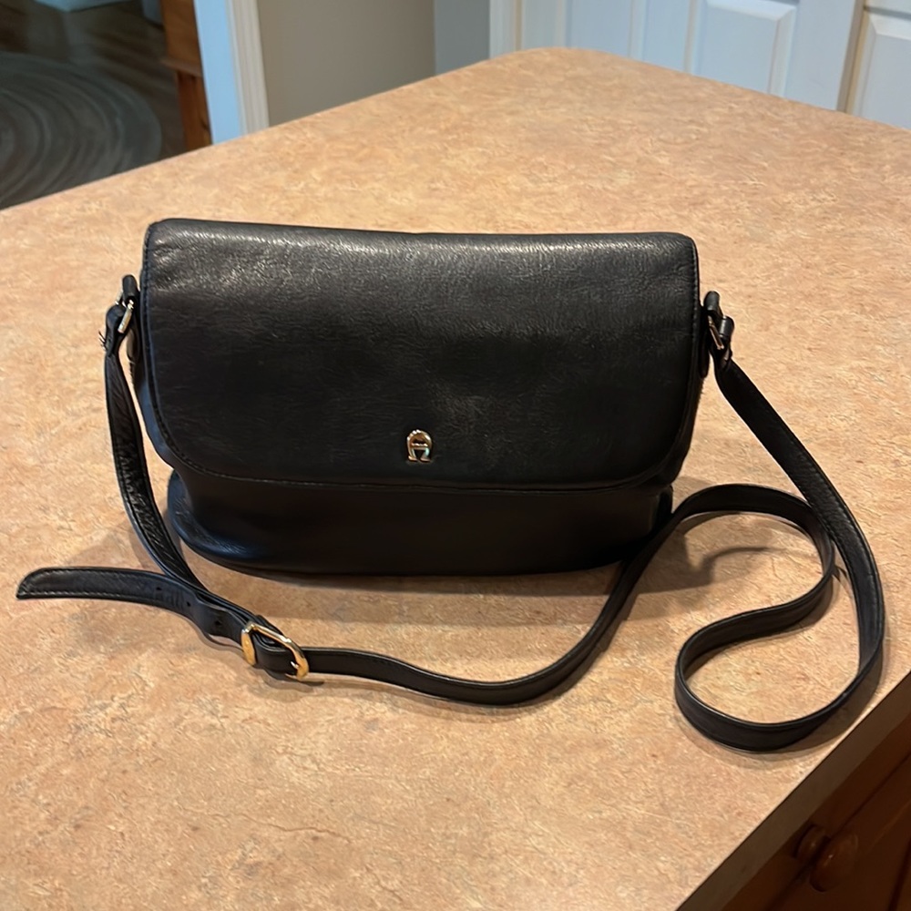 Vintage Etienne Aigner Leather bag